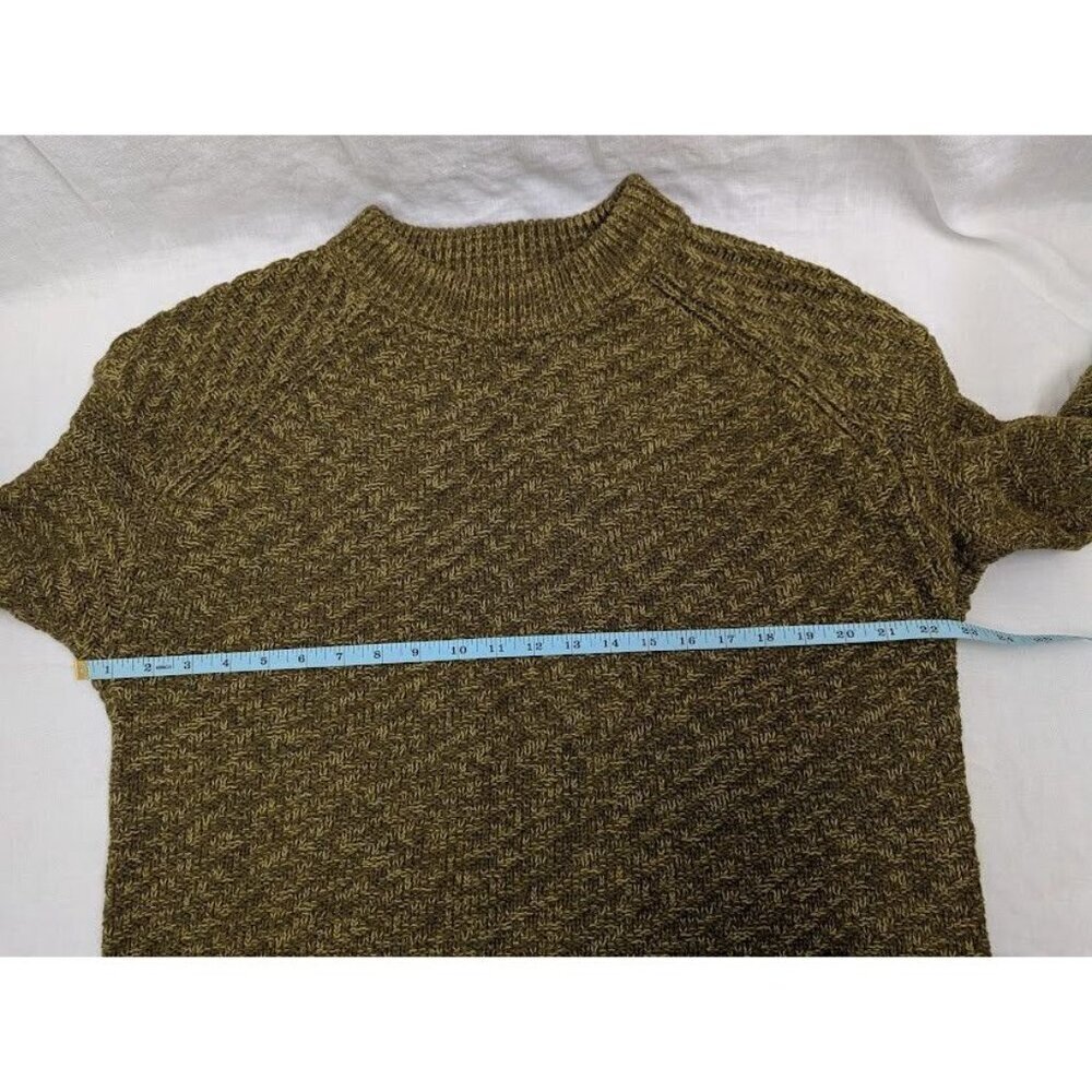Universal Thread women's XL two tone green knitted sweater, crew neck winter F12 - Picture 7 of 8